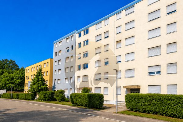 Kapitalanlage in Gaggenau – gepflegte 3-Zimmer-Wohnung mit Balkon und Aufzug
