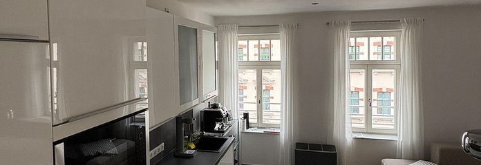 Apartamento de 3 habitaciones recién reformado, con cocina equipada de lujo y amplio balcón, en alquiler