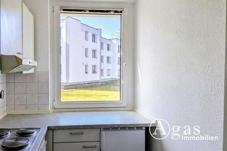 Vermietete 2-Zimmer-Wohnung mit Balkon in Charlottenburg – Küche