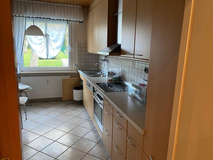 GE-Buer, 84 m2 Wfl. EG mit Garage und Balkon – Foto 4
