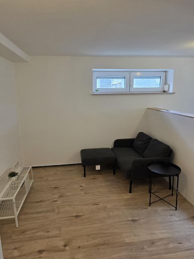 Möblierte 1-Zimmer-Wohnung mit Einbauküche in Rastatt-Niederbühl – Foto 2