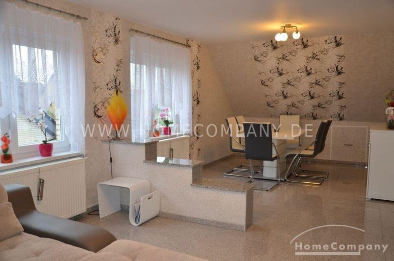 4 Zi. Whg., möbliert, im 1. OG. eines 2-Familienhauses, komplette Ausstattung – 880d07186383be1f393dc5601359201d2e9ee3bb.jpg