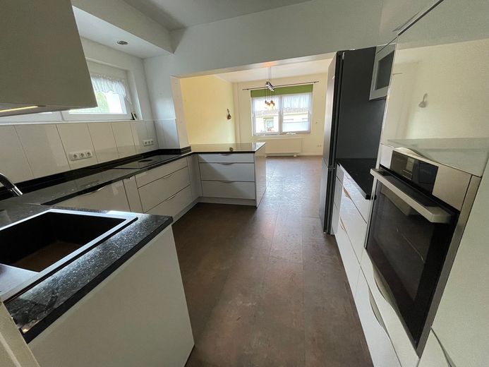 Helle u. freundliche Wohnung, zentral u. ruhig – Foto 2