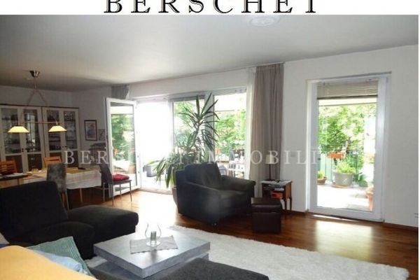 Helle 3,5-Zimmerwohnung mit zwei Balkonen und TG-Platz in Frankfurt-Hausen