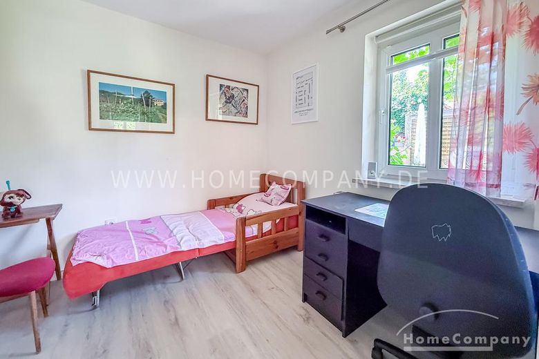 14050 HomeCompany Dresden مفروش/مؤثث شقة جميلة من 3 غرف في فايسن هيرش مع استخدام الحديقة بحد أقصى 3 أشخاص – 8e9b9d3ac2c370c9b93e0c6d0aee794d9426d020.jpg
