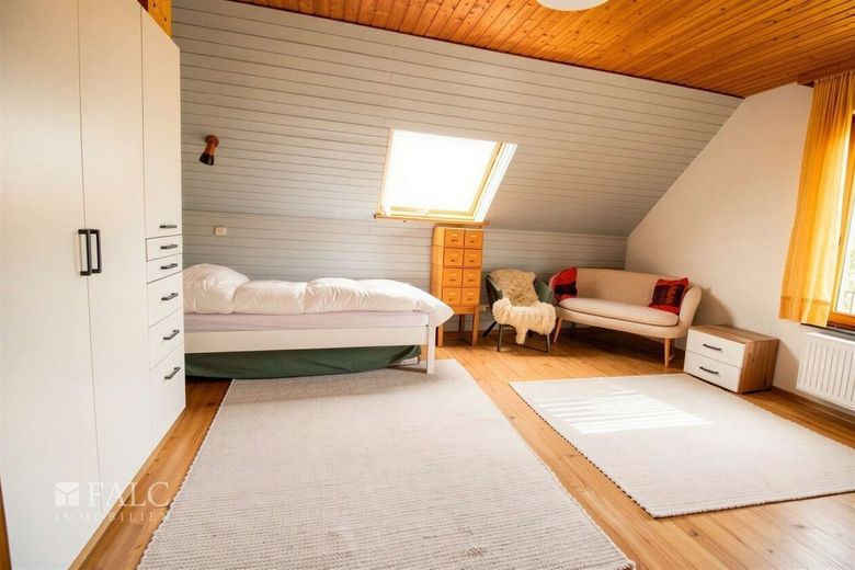Viel Platz, tolle Lage, großes Potenzial:  Ihr neues Zuhause – Kinderzimmer