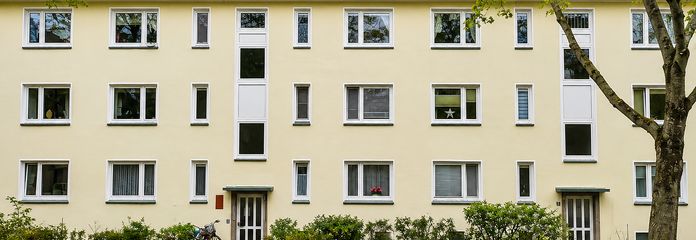 Komplett möblierte 2-Zimmer-Wohnung im beliebten Komponistenviertel in Barmbek-Süd – Gebäudeansicht