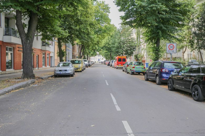 Негайно доступна для заселення: доглянута новобудова з безбар’єрним доступом у популярному районі – Umgebung