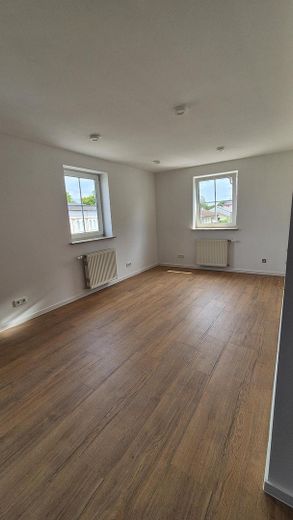 Saarlouis-Zentrum'da çekirdek tadilat sonrası ilk oturum, yeni, yüksek kaliteli ankastre mutfaklı 2-ZKB – Schlafzimmer