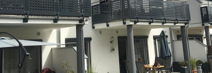 Appartamento maisonette ad Amberg presso Buchloe / +++ POSSIBILITÀ DI FINANZIAMENTO ATTRAENTE DA PARTE DEL VENDITORE +++ – Ansicht Süd Wog. 1.OG Mitte