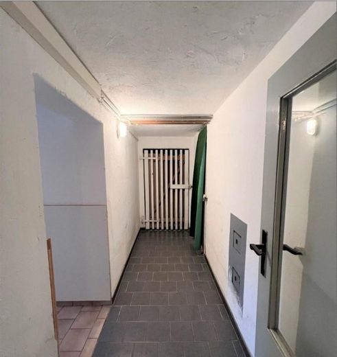 Balkonlu, otoparklı ve yeni doğalgaz kat kaloriferli 3 odalı daire | 50,90 m² – Keller algemeinfläche