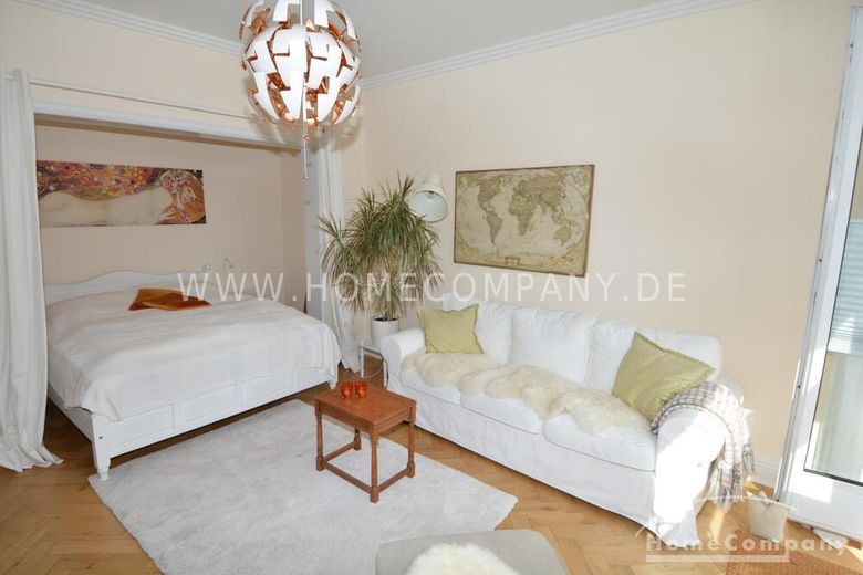 Kiel, Blücherplatz’ta çok güzel döşenmiş şehir dairesi – 44f3a8384a8b6a79c6a6b86eed35c9c5b9b372a2.jpg