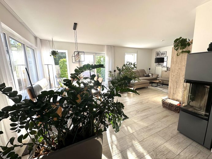 Neuw. Wohntraum mit Wellnessgarten in ruhiger Lage - Nahe A94 – EG Wohn-/Essbereich