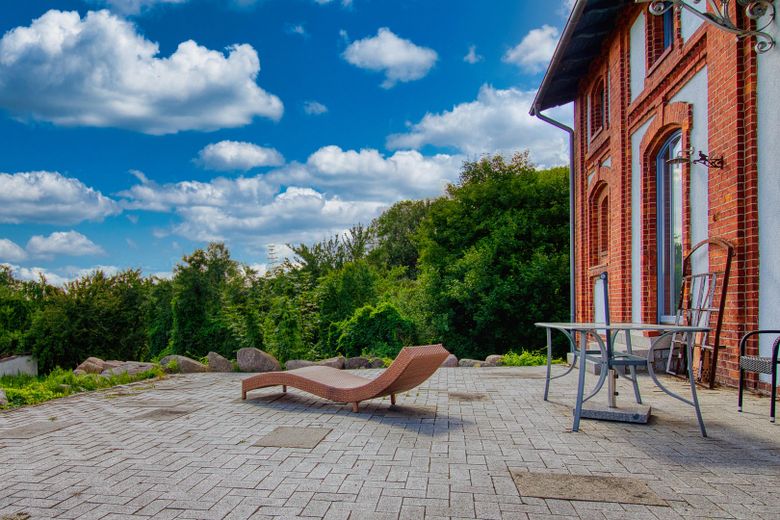 Klein Helle: Historisches Gutshaus mit parkähnlichem Grundstück in idyllischer Feldrandlage – Foto 11