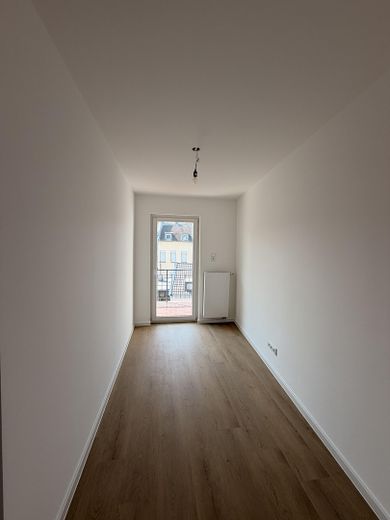 Erstbezug nach Sanierung - luxuriöse 3 Zimmer in der Brühler Innenstadt – Homeofficezimmer
