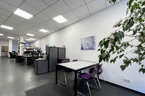 +++ Centraal + modern: kantoor-/winkel-/expositieruimte in Heppenheim +++