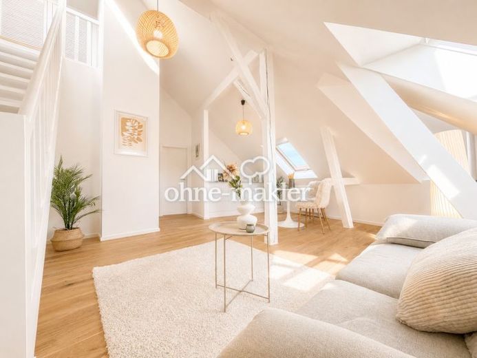 **Traumhafte Maisonette-Wohnung in der Andreasvorstadt** Sofort einziehen // ohne Provision – फोटो 1