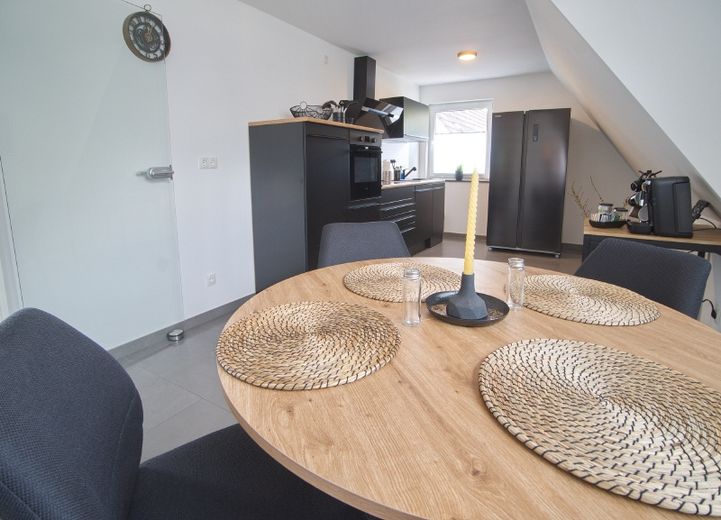 First-time occupancy: Generously proportioned maisonette with top quality fittings and furnishings, 100m² roof terrace, high quality bathroom and much more – 37292c852d9bf85c8281a14d02fff9b72a0d93f3.jpg
