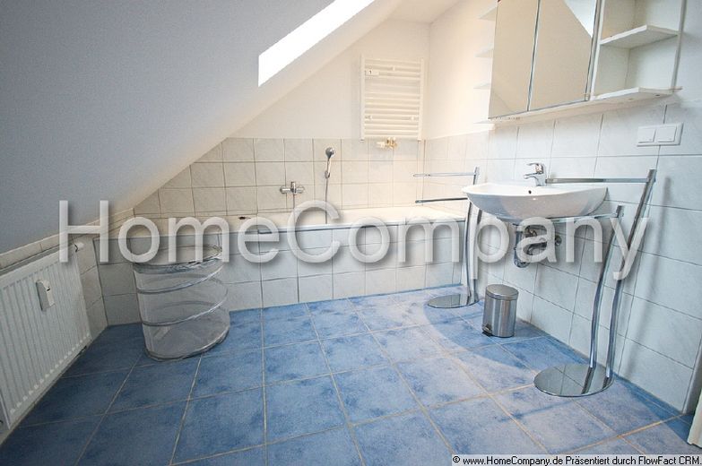 Perfect hotel alternative! Newly furnished apartment with balcony, unlimited internet and parking space! – ac5e1872446345f6cb48e122ba2048d95888567a.jpg