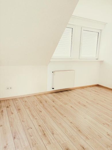 Drei freie Wohnungen, großer Garten – Mehrgenerationenwohnen in Werne – DG – Zimmer