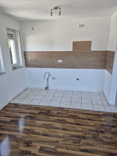 ideal für Paare: 3-Zimmer-Maisonette-Wohnung in Wuppertal – Küche