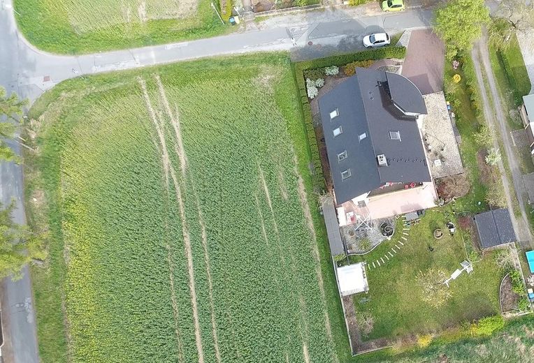 Straordinaria casa unifamiliare moderna con doppio garage – Foto 6