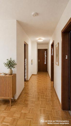 Accogliente abitazione di proprietà a Reutlingen: appartamento al piano terra di 3 locali con terrazza – Flur