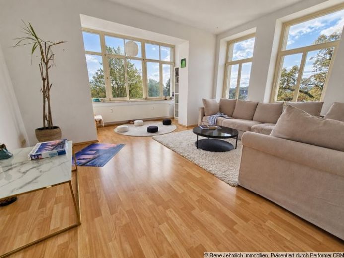 Dos apartamentos en propiedad alquilados en un solo paquete: atractiva inversión inmobiliaria en Chemnitz – Foto 1
