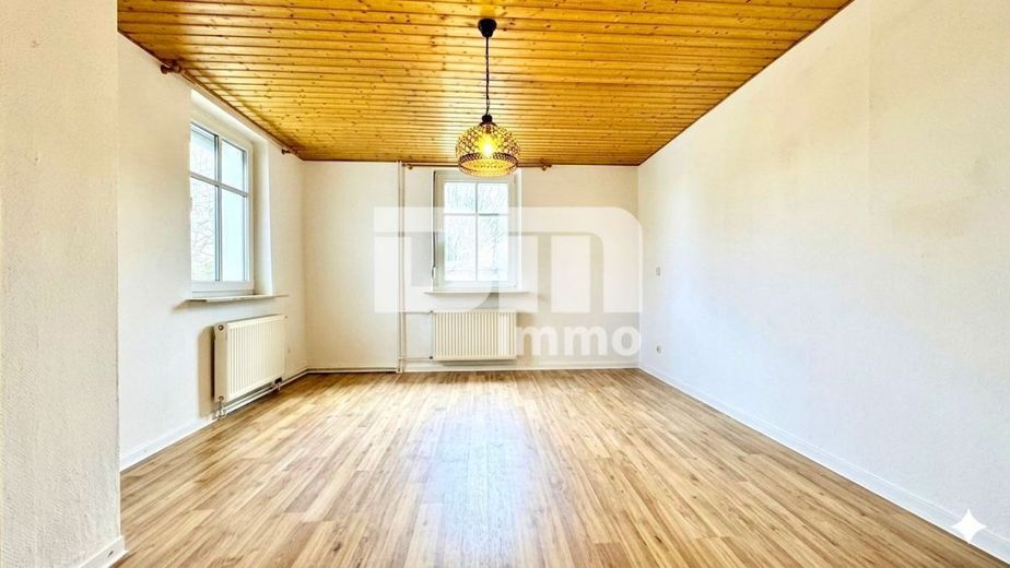 (R)eserviert! Einfamilienhaus am Ortsrand mit großem Grundstück, Carport – EG Schlafzimmer