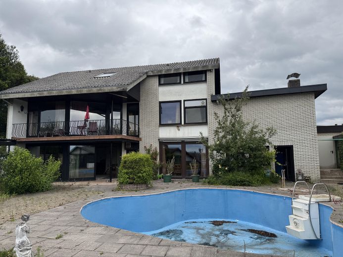 Hausansicht vom Garten