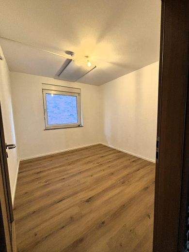 Arbeits-/Kinderzimmer