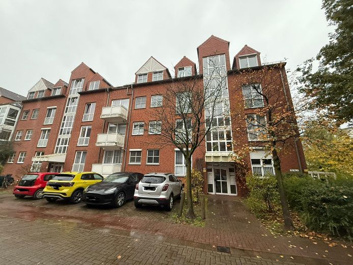 Modern 2-kamerappartement met groot terras, parkeerplaats & toplocatie in Bremen-Findorff – Außenansicht