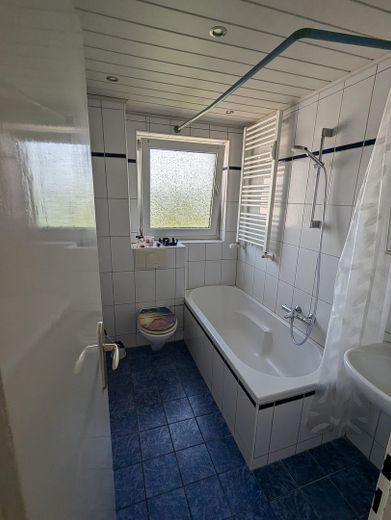 Sanierte Dachgeschosswohnung Maintal Dörnigheim – Foto 4
