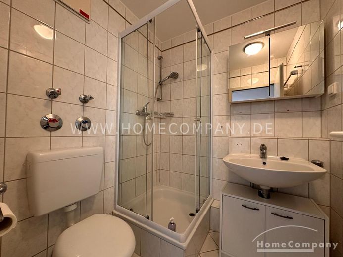 Modern eingerichtete Wohnung in Saarbrücken/  Zentrum – 2a5db82159fa1c5c73577177b524a8a96d06801a.jpg