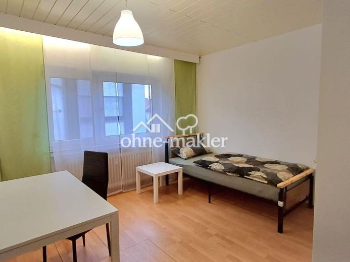 Limburg Linter में बालकनी वाला 3 कमरों का अपार्टमेंट – फोटो 1
