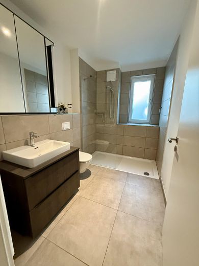 Familienwohnung in der Nähe der Alster mit eigenem Garten – Foto 4