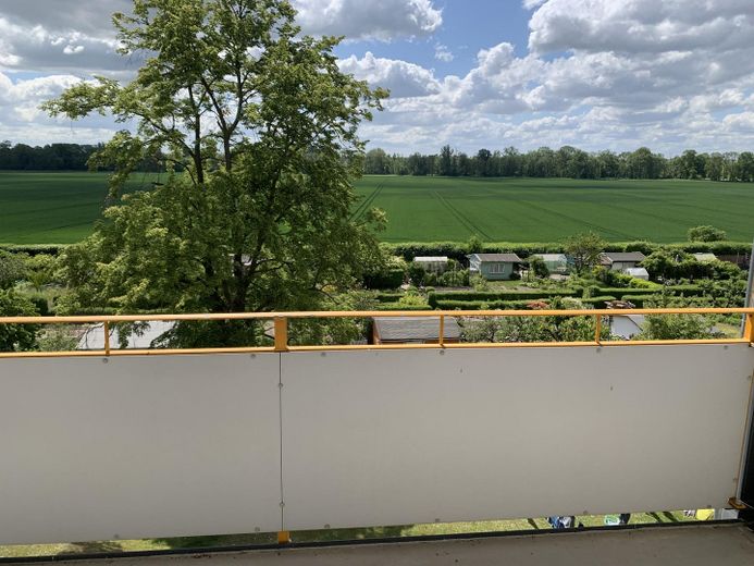 Balkon mit Blick ins Grüne