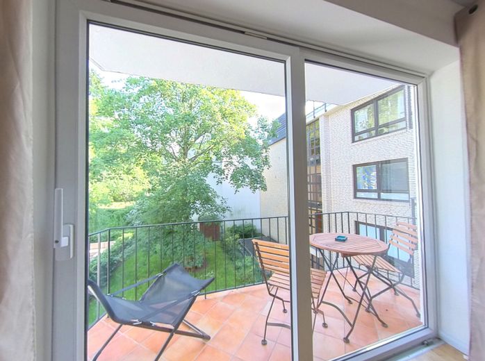 UBICACIÓN PRIVILEGIADA: Hamburgo-Harvestehude - APARTAMENTO AMUEBLADO DE 2 HABITACIONES – Balkon