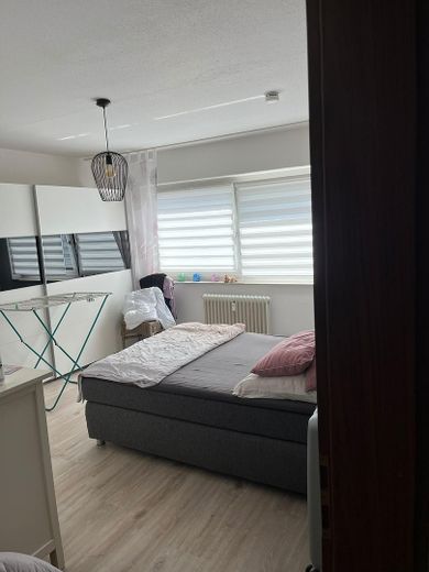 Alt-Marl'de balkonlu 2 odalı daire – Schlafzimmer