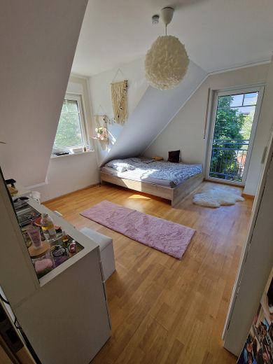Starannie zaprojektowana nieruchomość z najwyższym komfortem mieszkania i wymarzonym ogrodem w idyllicznym otoczeniu – Photo 30
