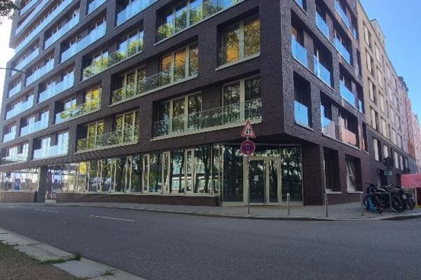 Bijzondere winkelruimte bij Baumwall