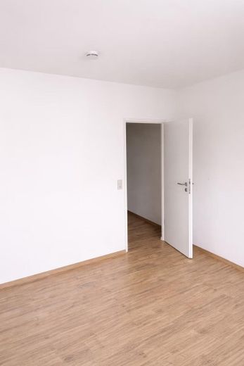 Wohn-/Schlafzimmer 2 zur Weide