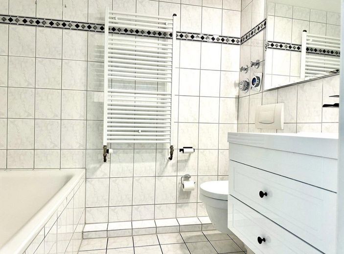 !!! RESERVIERT !!! Exklusive Gartenwohnung am Alsterlauf – Foto 9