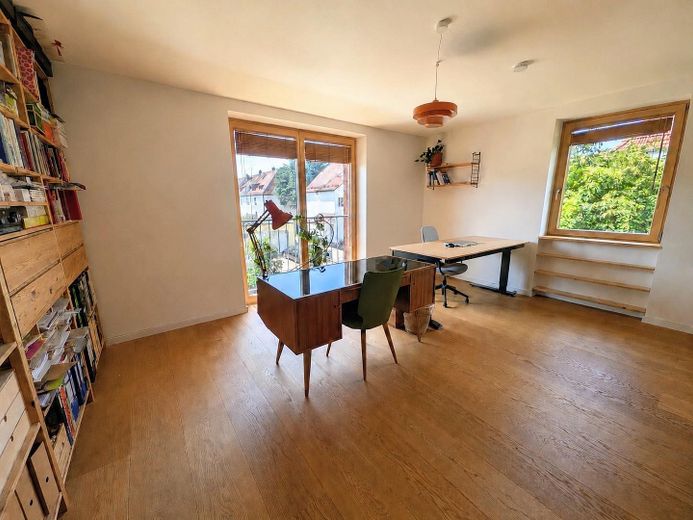 Arbeitszimmer (1. OG)
