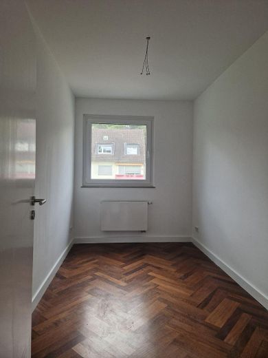 Arbeit-/Kinderzimmer
