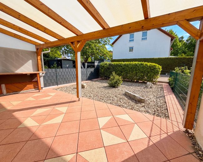 Terrasse und Garten