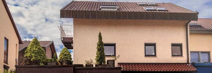 Hausansicht Garage Stellplatz