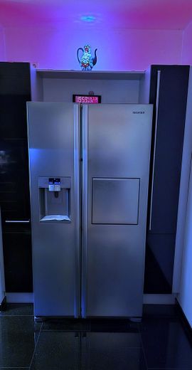 Kühl,-Gefrier,-Eiswürfel Kombi