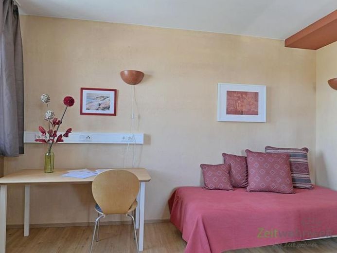 (EF0853_M) Erfurt: Krämpfervorstadt, neu möbliertes Mini-Apartment, Schreibtisch und WLAN inklusive – Foto 1
