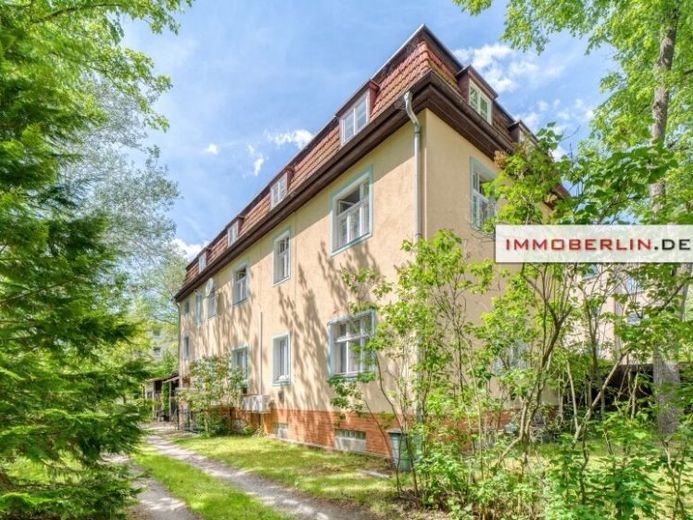 IMMOBERLIN.DE - Ідеально розташований будинок з кількома квартирами та потенціалом розширення – Фотографія 1